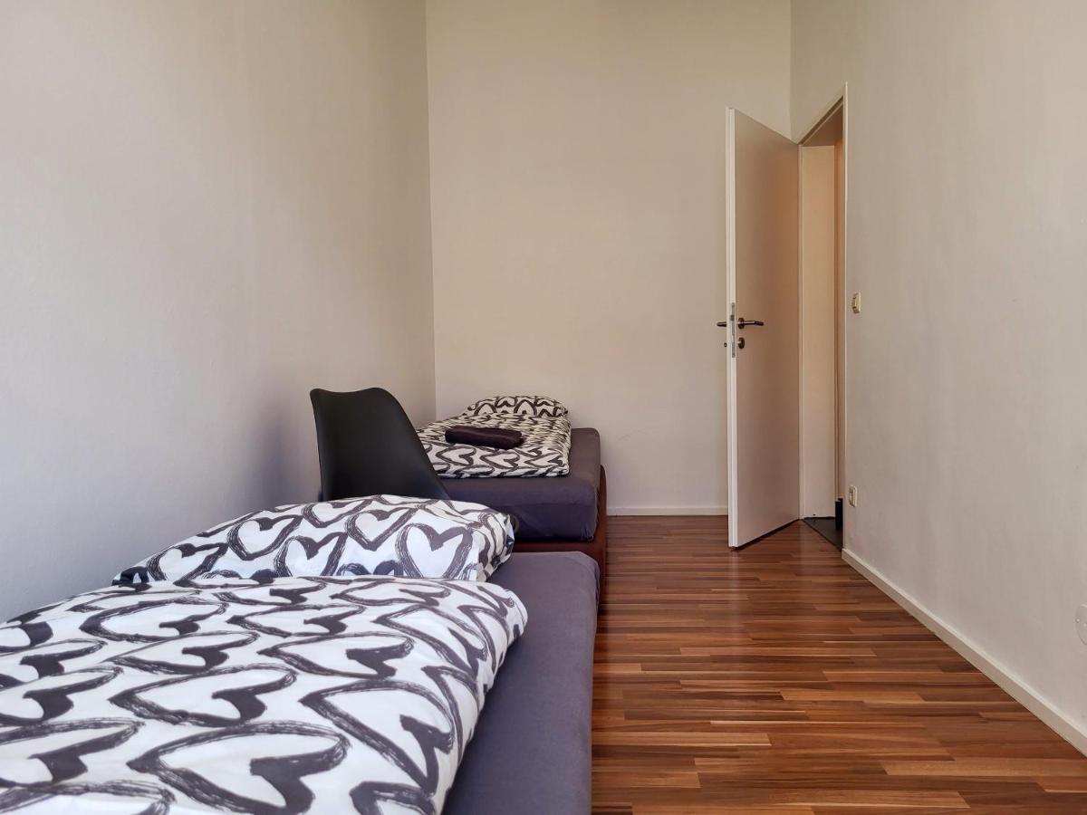 Apartment Schweglerstrasse - Near Stadthalle Viena Exterior foto